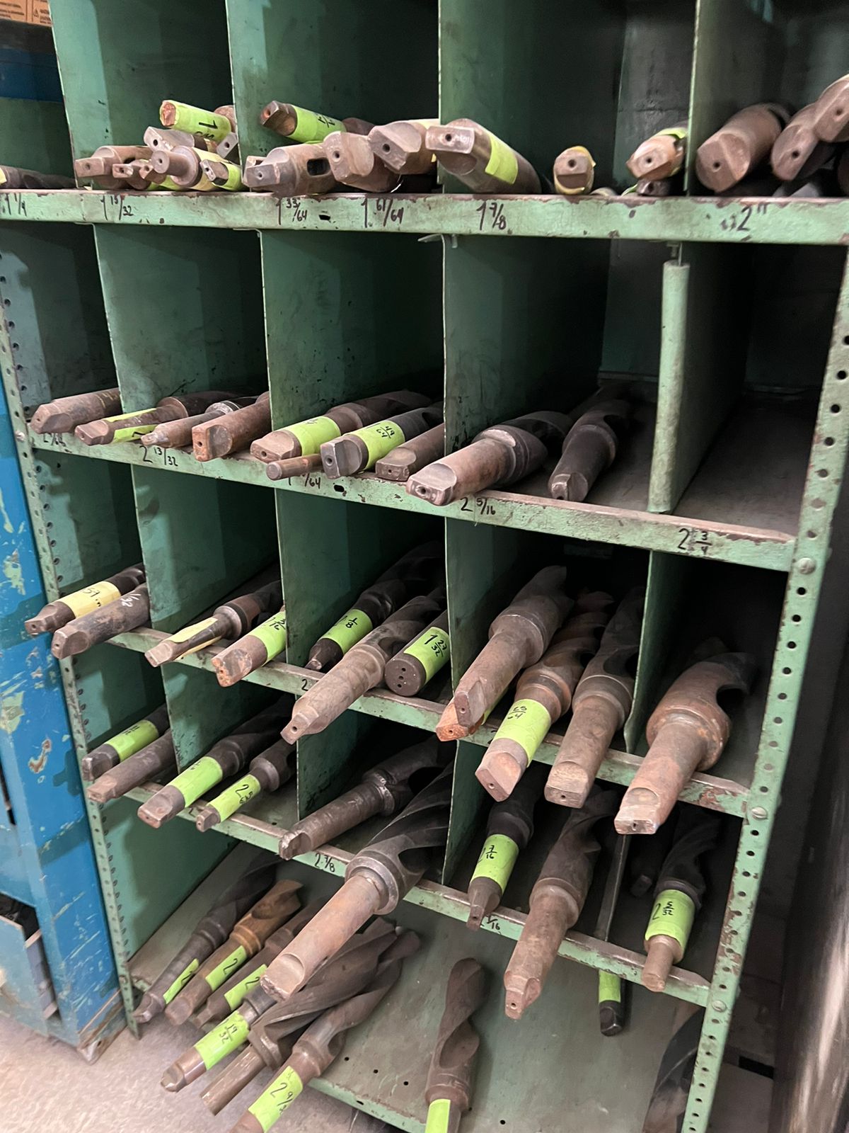 Lote 10 kg de brocas usadas a escoger 